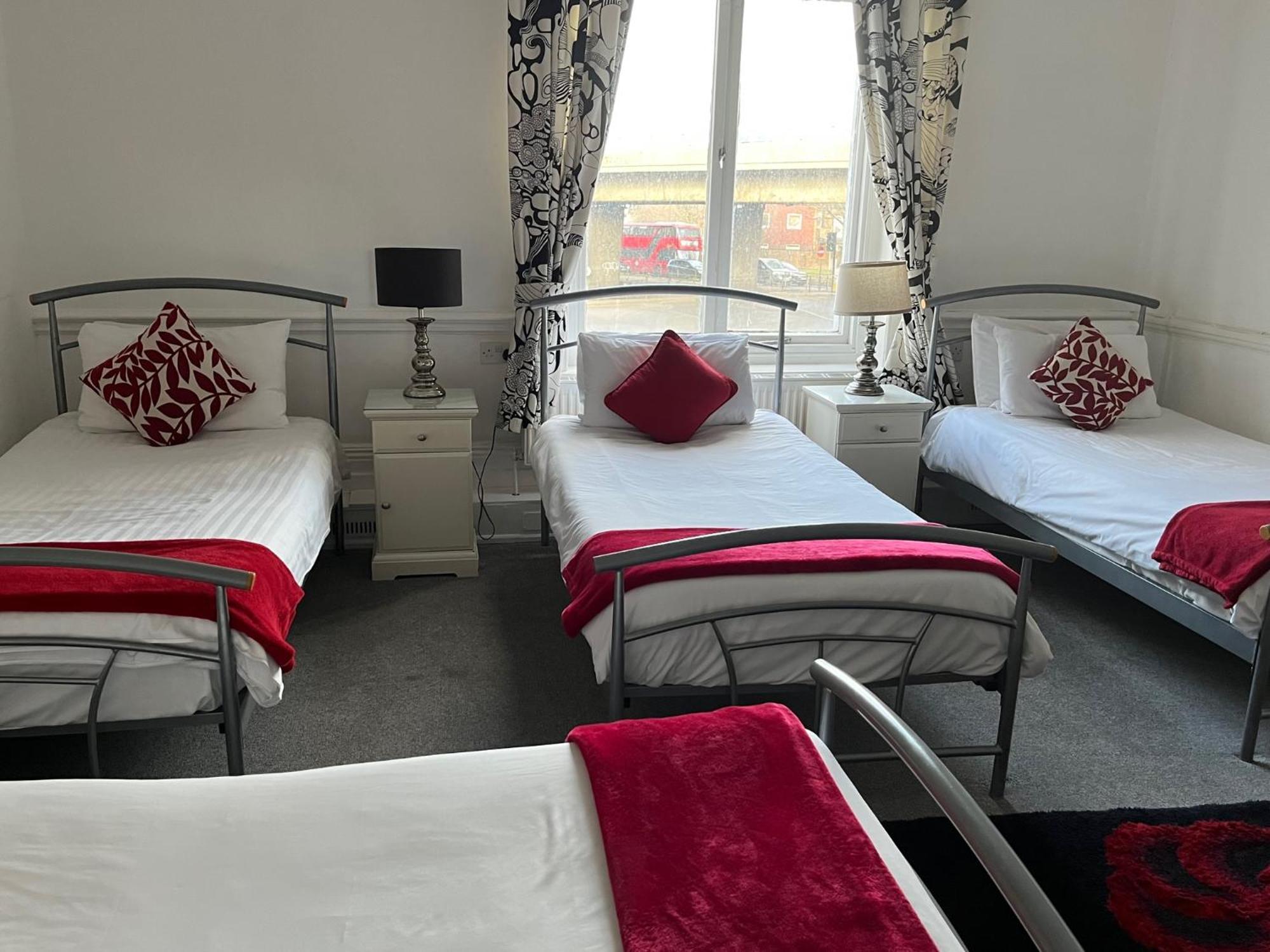The Angerstein Hotel Лондон Экстерьер фото